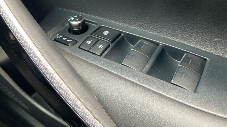 Toyota Corolla 1.8 VVT-i Hybrid Design 5dr CVT Hybrid Hatchback